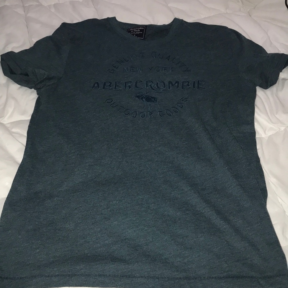 Abercrombie & Fitch Tee